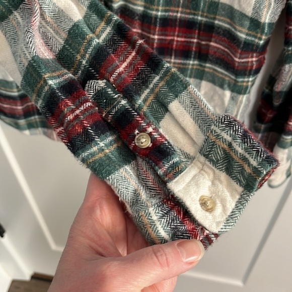 Ahh-Mazingly Soft AEO Flannel Classic (Slim) Fit - Picture 5 of 11